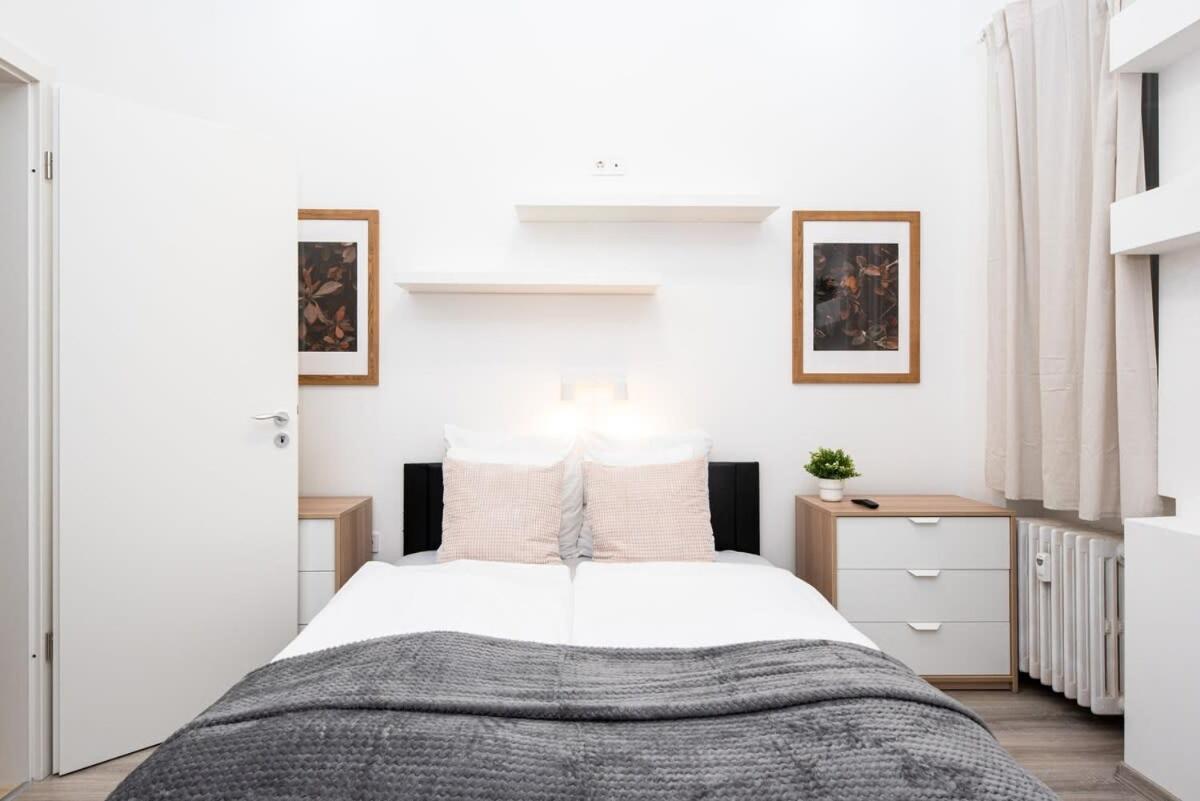 Extra Central - New - Charming Studio Boedapest Buitenkant foto